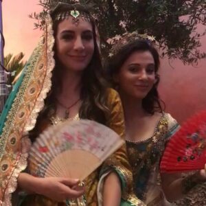 Nasim Pedrad Instagram - Dalia ❤️Jasmine. This week!!