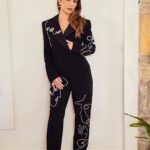 Nasim Pedrad Instagram – @thecut @moschino 🖤