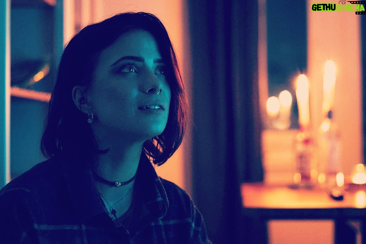 Nastassja Strobel - 8.7K Likes - Bin die letzten Abende dabei ein paar Jahre zurückzublicken in Sachen Musik & Playlists und höre gerade wieder sowas wie „The Drums“ mit „Days“ und „Money“
Und weil ich Bock auf mehr neue/alte Musik habe: dein momentaner Lieblingssong?
Uuuuunnndd looosssss
🎶🎶🎶🎶🎶🎶🎶🎶🎶
📸 @adrianskii