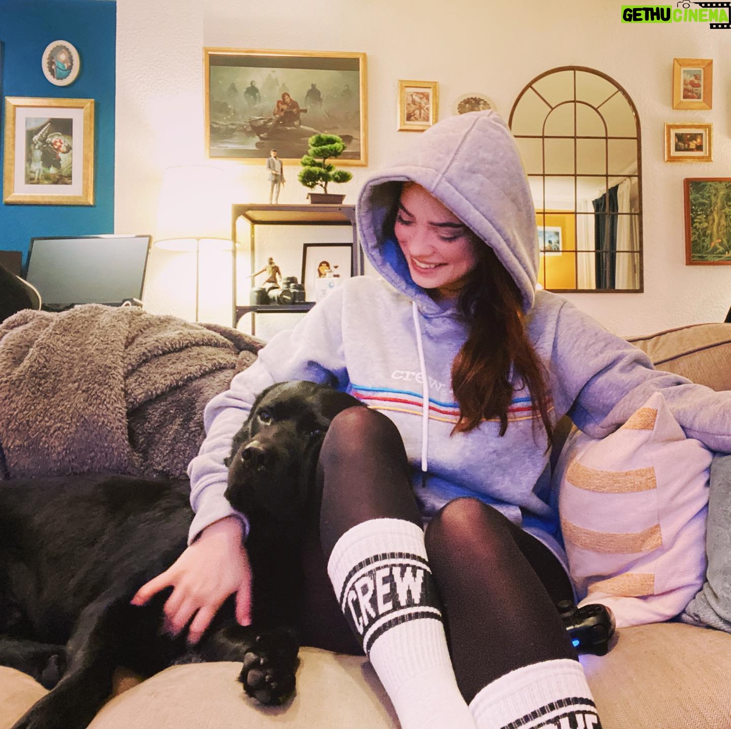 Nastassja Strobel - 7.5K Likes - Mein Happyplace ist mit Dean.
Egal wo.
Immer!
Aber ich mein, GUCKT EUCH DOCH MAL DIESES KNAUTSCHGESICHT AN!!!!
#crewlove