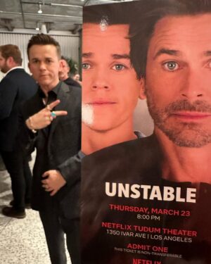 Natacha Karam Instagram - @roblowe & @johnnylowe new Netflix show ‘Unstable’ is so good!! What a nice opportunity to get out with the cast and support. I love my job and I love my friends ✨