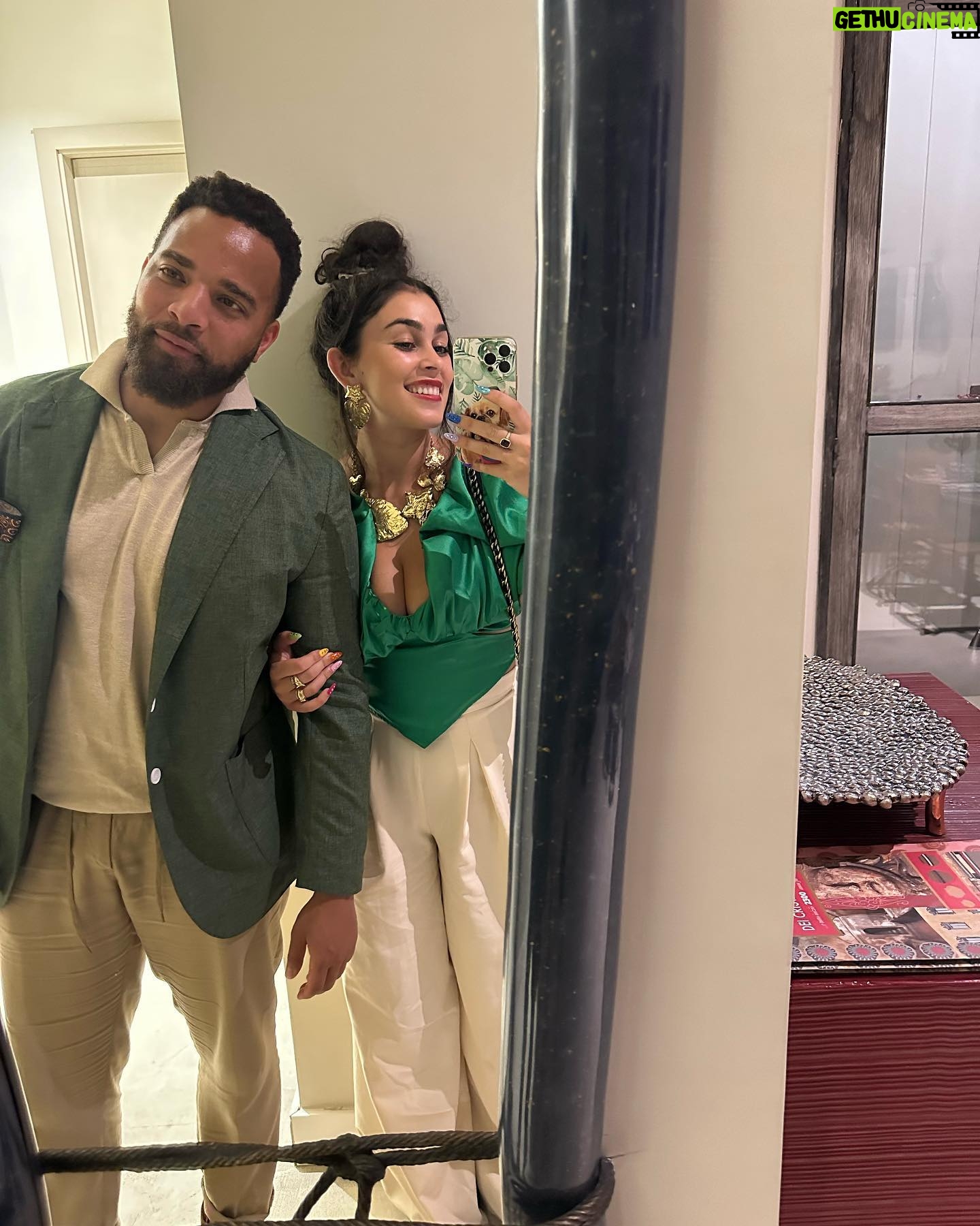 Natacha Karam Instagram - Pizza pre Opera in Naples 🇮🇹 Pizza in Naples is the best I’ve ever had in my life.. and I eat a lot of pizza. Look at my smile in that last pic, says it all. I’ll be dreaming about Neapolitan pizza until I see you again Italy ❤️