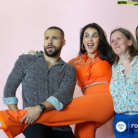 Natacha Karam Instagram - @dreamitcon part 2 π Look at all your gorgeous faces! So full of gratitude for the fandom and the convention. Consider this a mini Announcement because i have no details yet butttttt i am taking part in a virtual Zoom convention on June 18th! More details about tickets etc as soon as I have them but save the date- itβs right around the corner π€© Lots of love to you all π§‘ππ§‘π