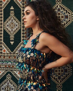 Natacha Karam Instagram - Ok ok, here’s some more✨✨
This shoot was worth posting twice in one day. @emilysandiferphoto thank you for capturing 🥰