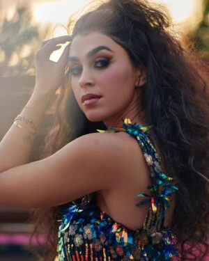 Natacha Karam Instagram - Ok ok, here’s some more✨✨
This shoot was worth posting twice in one day. @emilysandiferphoto thank you for capturing 🥰