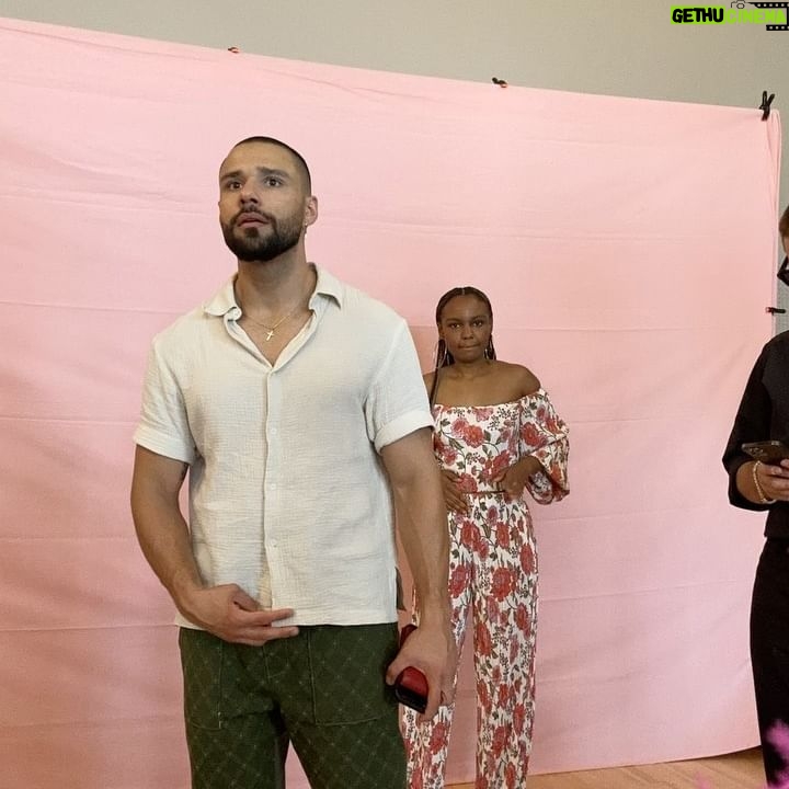 Natacha Karam Instagram - @dreamitcon convention thank you for having me at this incredible event, my first convention was such a memorable one. Meeting so many of you was absolutely unforgettable and I was so moved by all of the love I received. I know there were a lot of you who couldn’t make it all the way to Paris on short notice but after this great experience I know I’ll be saying yes to more convention offers in the future and we will have more opportunities to meet! It is not lost on me what a commitment it is to buy tickets and make plans, to book travel & accommodation from far and wide.. then the follow through and actually showing up! With letters and gifts and handmade offerings to top it off. WOW. Thank you infinitely. What a joy is was to put faces to instagram handles and turn virtual into reality. What an honour to have such beautiful and committed fans. Thank you all of you! I endeavour to spend more time connecting with you all in the future- especially now I have seen how much it means to you.. and felt how much it means to me 💕 Je vous aime!!!