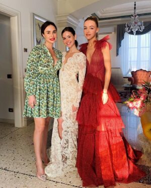 Natali Yura Instagram - Celebrating my baby’s big nite👰💍