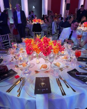 Natalia Dragoumi Instagram - 2023 international Emmy awards.
@iemmys 
Γιατί και ο κινηματογράφος κινδυνεύει να γίνει είδος υπό εξαφάνιση…
@stam_tsimtsili 
@katerina_geronikolou 
@mimi_denissi 
@antinoosalmpanis @toniasotiropoulou @olgamalea 
@nathanielbrendel @nathbrendel 
#cinema #emmyawards @nova_greece