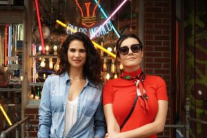 Natalia Guerrero Instagram - Muchas gracias por los mensajes que hemos recibido sobre el primer capítulo del podcast! Estamos muy contentas con el resultado! Estoy segura que les va a encantar el próximo capítulo con nuestro primer invitado! Cuéntenos que les pareció el primer capítulo en nuestra cuenta de Instagram de @mujerestenianquesermx