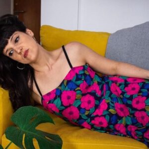 Natalia Maldini Instagram - @pataditademula me mandó esta ropa preciosa que no podría ser más mi estilo 😍

Sigan a esta emprendedora que además de tener una tienda online increíble, tiene TODOS LOS TALLES y hacen envíos 💌

Las fotos me las sacó mi prima @a.g.u.s.ti.na que tiene un ojo cinematográfico 🎬 con la genia de @cami_corbalan 

Gracias @pataditademula 💗