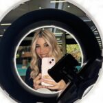 Natalia Instagram –   blondie 💇🏼‍♀️✨ para mi nuevo single,lo de cortarme el pelo,no me atrevo jjjjajaj por cierto,no llevo extensiones 😜
Equipo maravilloso de @albertocerdan_ac y mi querida @raquel_mazas_hair que tiene unas manos espectaculares 😍