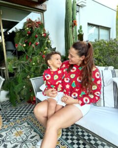Natalia Ducó Instagram - 🎄 FELIZ NAVIDAD 🎄 a toda mi querida comunidad que día a día me acompañan! Los mejores deseos para ustedes. ❤️