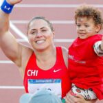 Natalia Ducó Instagram - Gracias mamá, por ser mi mejor entrenadora y mentora. 🌟 En Panam Sports felicitamos a todas las mamás del mundo y en especial a aquellas que son deportistas. Que estén rodeadas de amor y cariño. ❤️🌹 - Thank you, Mom, for being my best coach and mentor. 🌟 At Panam Sports, we congratulate all the moms of the world on their day. May they be surrounded by love and affection. ❤️🌹 #FelizDíaDeLaMadre #MadresDeChile #AmorYCarino