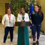 Natalia Ducó Instagram - La ausencia de políticas públicas sólidas para la protección de los deportistas es uno de los principales problemas. En la Comisión de Mujeres y Equidad de Género, expusimos las dificultades que enfrentan las mujeres deportistas en Chile, como la fragilidad que les supone la maternidad, el financiamiento a través de la beca Proddar y la falta de medidas que consideren los procesos de un deportista más allá de los resultados. #Dignidadparanuestrosdeportistas #DeportistasProtegidos #EquidadEnElDeporte #MujeresDeportistas #MaternidadyDeporte #FinanciamientoDeportivo #ResultadosyProcesos #PolíticasDeportivas #ChileenelCentro #NataliaDucó #MaríaFernandaValdés #Chile #Santiago