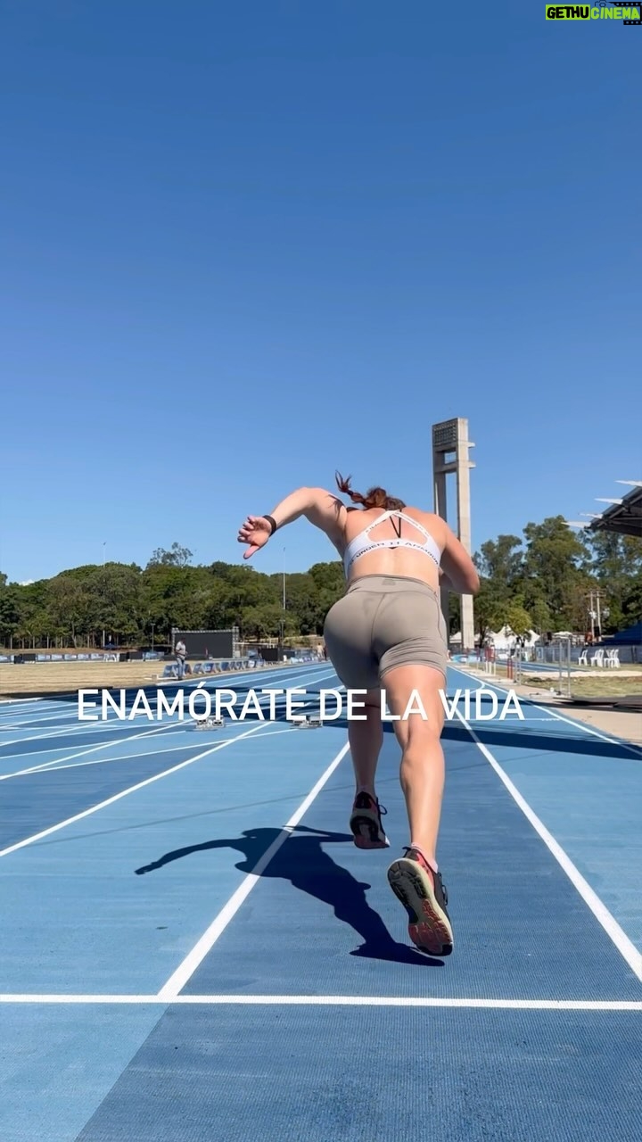 Natalia Ducó Instagram - Día 1 en Cuaibá, Brasil 🇧🇷📍 Compito el sábado 9:45am iberoamericanos de atletismo 2024 MEDALLAS IBEROAMERICANAS 👇🏼🇨🇱 🥉 3° lugar en el Iberoamericano de Atletismo de Rio de Janeiro 2016 🥇1° lugar en el Iberoamericano de Atletismo de Sao Paulo 2014 🥈2° lugar en el Iberoamericano de Atletismo de Lara, Venezuela, 2012 🥈 2° lugar en el Iberoamericano de San Fernando, España, 2010 🥇 1° lugar en el Iberoamericano de Atletismo de Iquique, 2008 Manden buena vibra ⚡️🚀♾️🫶🏼 @underarmour.cl @salmonchile @team.salmon @biocare_chile @clinicameds @quakerchile @larocheposay