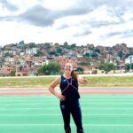 Natalia Ducó Instagram - Mañana 11:40am de 🇨🇱 / 10:40am de 🇧🇴 compito en el 3er SUDAMERICANO INDOOR en Cochabamba, Bolivia. Competencia importante para juntar puntos para la clasificación olímpica a @paris2024 🇫🇷 Vamos con todo! 💫🧠🚀🙏🏼❤️📈☄️ @underarmour.cl @atleticachilena @teamchile_coch @fundacionteapoyamos