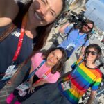 Natalia Ducó Instagram – GRACIAS @santiago2023oficial por tanto! 

Gracias Chile por vivir la pasión por el deporte! 

Gracias mamás por el apoyo, la empatía y la comprensión. Somos todas y estamos juntas en la crianza de nuestros niños!

Viví estos juegos con muchos roles. Cómo parte del @teamchile_coch pero también como comentarista deportiva de @canal13cl en @deportes13cl ! Mucho aprendizaje, tremendo equipo y mucho apoyo! Feliz de poder aportar un granito de arena al deporte de muchas veredas! 

Y a mis compañeros, 79 medallas de orgullo 🥇🥈🥉 pero son más de 600 historias de superación y entrega de una vida por es deporte. A todos, felicitaciones!

Foto 1 @jaimesalazarfotos 🫰🏼❤️