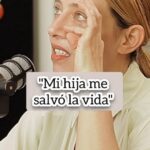 Natalia Ferviú Instagram - Creo que se me ha metido algo en el ojo ¿y a vosotrxs? 🥺😭 Gracias @julianagattas por abrirte en canal y compartir con nosotras tu historia. Imposible no quererte, amiga linda 🤲🏻❤️ *Recordaros que esto es tan sólo un fragmento, pero tenéis el episodio completo y gratis en Spotify, Ivoox, Amazon, Apple Music, y ahora también en mi nuevo canal de YouTube 😘