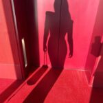 Natalia Sánchez Instagram – ✨People In Red Gala 2024✨
Ayer nos vestimos de rojo para apoyar la lucha contra las enfermedades infecciosas, que son las responsables de 1 de cada 3 muertes en el mundo… Recaudamos fondos para que los más de 150 profesionales de la Fundación Llucha Contra las Infecciones puedan seguir trabajando sin descanso. Un grupo de hombres y mujeres talentosísim@s que llevan dejándose la piel más de 30 años por el VIH y por muchas y tantas enfermedades infecciosas que nos atañen(COVID, COVID PERSISTENTE, ETS..viruela del mono, ébola, etc…) y que, además, han conseguido grandes avances y descubrimientos en otras muchas enfermedades como el cáncer, el Alzheimer, el envejecimiento celular, etc. Un equipo de investigación líder a nivel mundial que lucha para que podamos vivir en un mundo mejor y nuestra vida no dependa de estas enfermedades, como ocurre en muchas ocasiones. GRACIAS a todas la personas que haceis posible que estemos aquí un año más…🙏🔺✨
#PeopleInRed24 #lluita 
@fundaciolluita @peopleinredgala 

👗: @michaelcostello ✨
💍: @mdepaulet