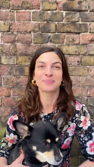 Natalia Tena Instagram - Happy international women’s day ❤️❤️
In case you missed the amazing charities I said as I ramble, they are:
@womens_aid 
@refugecharity 
@orchidproject 
The epic stand up that does phenomenal haha blahblah is:
@michellewolfe

Also thanks to my boat neighbour queen @sitheag for helping me film this as I was struggling alone balancing my phone on books with vodka bottle for my celebration lady day martini and being attacked by my 3 force-strong cat circus and dog.