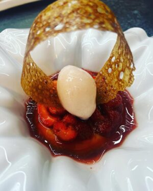 Natalia Tena Instagram - Like my tiny auntie @ramonatenanogales always says ‘LIFE IS BEAUTIFUL, SOMETIMES.’ Last night was one of those times @lalternative_restaurant @gilles_goujon. They did things to an egg that didn’t taste legal, the seafood made me want to be inappropriate in public and the wine list made me feel happy to do so.  We @lwreford were also nearly beaten by the mobile cheese course but we pushed on through to our personal Moscow, which in this case was a piece of art using the medium of strawberry. Merci Beaucoup to everyone working there for all the ways you made my mouth feel happy. If anyone reading this is ever in Beziers, this is a exactly where you need to eat.