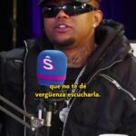 Natalia Valdebenito Instagram - @richboywest casi se va sin uno de sus anillos 👀 Es que estaban soñados, ¿verdad @valdebenitonata? El cantante visitó el #CaféConNata y, más allá de hablar de sus accesorios, mencionó lo importante que es para él perdurar a través de la música entregando un mensaje positivo. 📲 Revisa el programa completo de Café con Nata en Youtube.com/@SUBELARADIOCL o en Spotify. 🎙️ También puedes escucharlo en vivo de lunes a viernes a las 10:00 AM. #PolimáWestcoast #Músicaurbana #Músicachilena #Internet #Entrevista