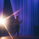 Natalia Valdebenito Instagram – “ESTO ES UN SECRETO” 🤫🔥
Vamos por ti @matucana100. Nos vemos desde mañana hasta el domingo. Ya está agotado 🙏🏻😎
Registro de @valpalavecino 🙌🏻💜
¡Gracias por todo!
Pronto más funciones y otras ciudades … mayo en San Ginés, agotado. 🥹🤎
