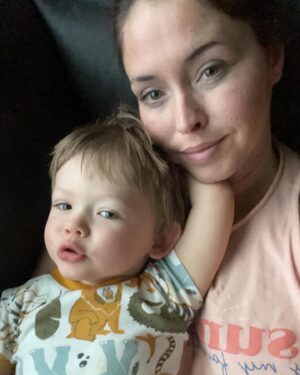 Natalie Krill Instagram - My baby is not so much a baby anymore. More and more like a little boy. ❤️ Here is a rare moment where he’s not climbing something.