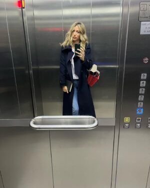 Natalie Zea Instagram - Winter Solstices: 5
Summer Solstices: 0

I know that Summer is a thing that exists because I read about it in books and see people in movies not wearing coats. Yet it is a distant memory for me. I sometimes have dreams about turning on the air conditioner or craving an iced beverage. Perhaps I’ll feel the sensation of sweat dripping down my brow again someday. Perhaps I will not. In the meantime,  please enjoy these photos of my last two months in Melbourne. On my own. No husband or kid. Doing my best not to fall deep into the abyss of madness. 🫠