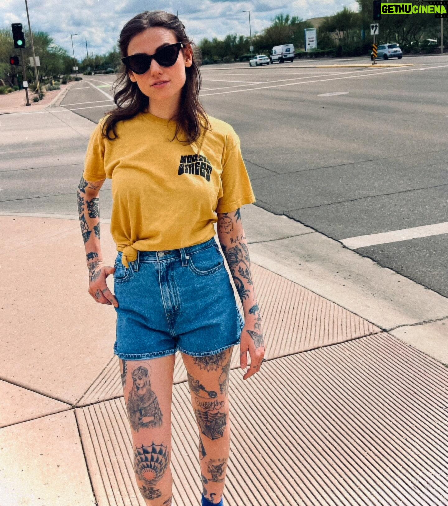 Natalie Cuomo Instagram - Chandler, Arizona Thursday - Saturday @micdropmania_az ! 🌵 5 shows! 🌵 here are some photos from the last time I was in Arizona. Excited to see everyone! 💗 Ticket link in bio