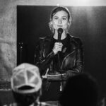 Natalie Cuomo Instagram - I’m a ponytail girl now. Had so much fun at @streettalkcomedy last weekend. 📸 @dozaphoto Tour dates 3/22-3/23 Seattle, WA 3/28-3/30 Chandler, AZ 4/4-4/6 Minneapolis, MN 4/12-4/13 Rochester, NY 4/25-4/27 San Diego, CA 5/2-5/5 Phoenix, AZ 5/8-5/11 Grand Rapids, MI 5/16 Cumberland, MD & many more! 🎟️ Tix at the link in my bio!