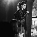 Natalie Cuomo Instagram - I’m a ponytail girl now. Had so much fun at @streettalkcomedy last weekend. 📸 @dozaphoto Tour dates 3/22-3/23 Seattle, WA 3/28-3/30 Chandler, AZ 4/4-4/6 Minneapolis, MN 4/12-4/13 Rochester, NY 4/25-4/27 San Diego, CA 5/2-5/5 Phoenix, AZ 5/8-5/11 Grand Rapids, MI 5/16 Cumberland, MD & many more! 🎟️ Tix at the link in my bio!