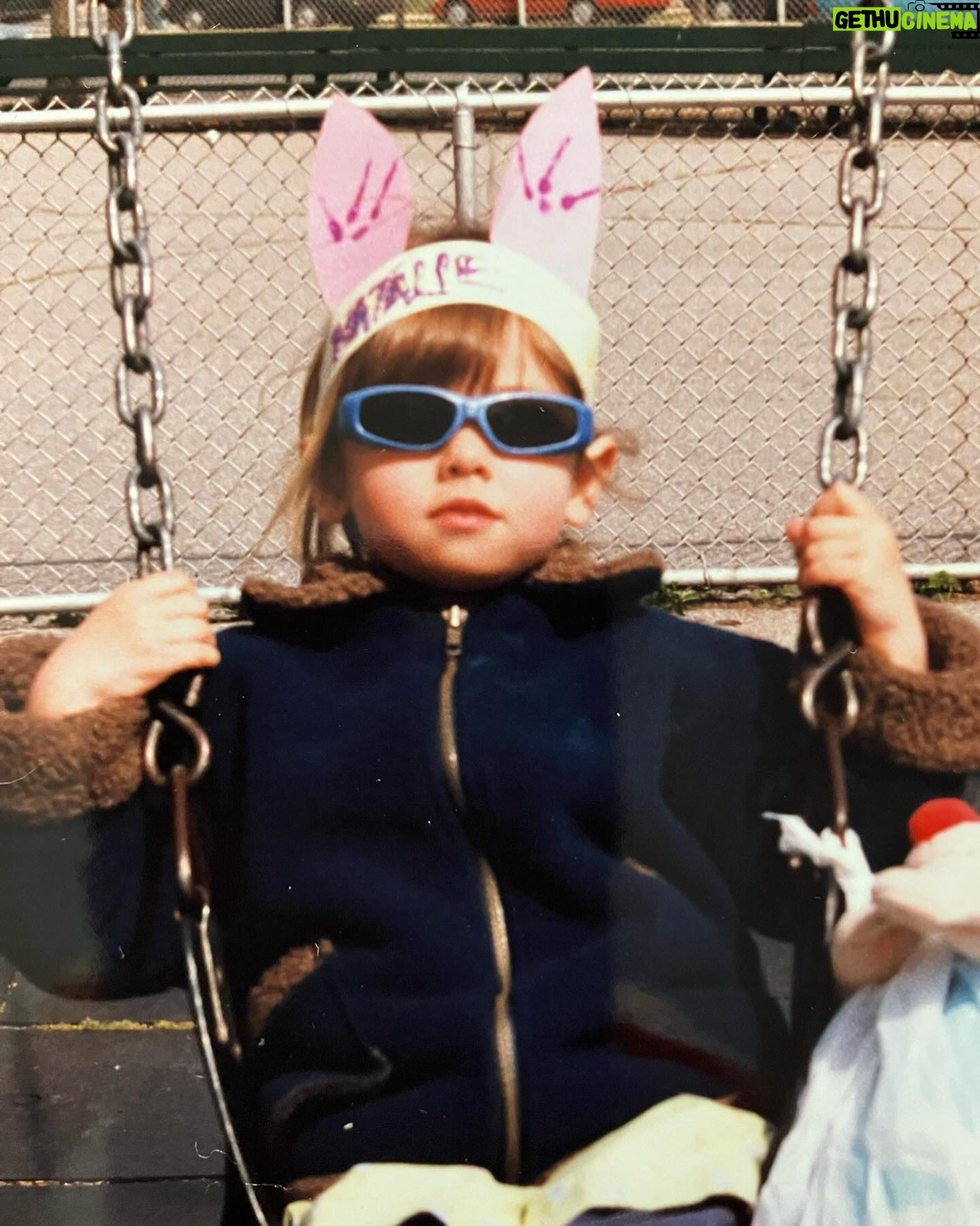 Natalie Cuomo Instagram - Happy Easter ππ°π£ Come to a show!! Wooo!! 4/4-4/6 Minneapolis, MN @houseofcomedymn 4/12-4/13 Rochester, NY @carlsoncomedy 4/25-4/27 San Diego, CA @micdropcomedysandiego 5/2-5/5 Phoenix, AZ (Again!) @houseofcomedyaz 5/8-5/11 Grand Rapids, MI @drgrins 5/16 Cumberland, MD @bonkerzcomedyclub 5/24 Cheshire, CT @counterweightbrewingco 5/25 Hershey, PA @laughing_stock_comedy_club 6/14-6/15 St. Petersburg, FL @coastalcreative.tv 6/21-6/22 Charleston, SC @witsendcharleston