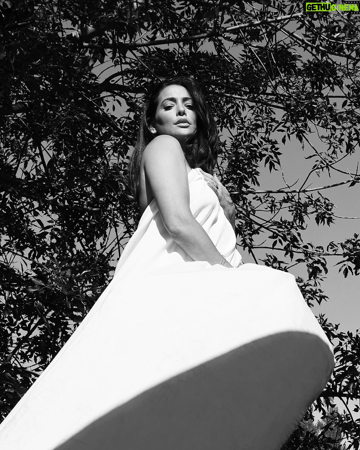 Natalie Martinez Instagram - Daze in the hills By @BrandanBath