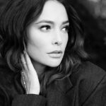 Natalie Martinez Instagram - 🖤 • • 📸 @bernardodoral 💄 @carolagmakeup 💇🏻‍♀️ @christianmarc