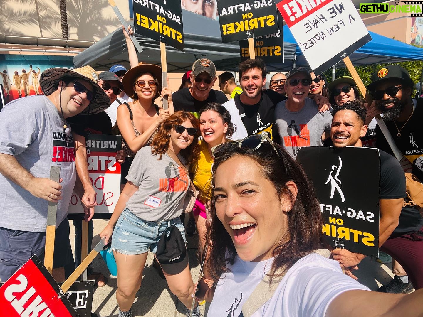Natalie Martinez Instagram - ORDINARY JOE out on the picket lines today ππΌππΌ#sagaftrastrong