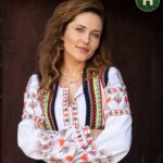 Nataliia Denysenko Instagram - Ось така Наталка чекає вас сьогодні на @novy_channel 💚 В #будиночокнащастя 5тий сезон!!! Вмикайте о 19:00, і отримайте позитивні емоції від перегляду 👌🏻 Повірте, таких пригод ви ще не бачили😉 Як думаєте що там витворятиме моя Наталка?