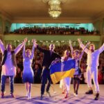 Nataliia Denysenko Instagram – «Основний інстинкт» святкує свій перший ювілей – нашій виставі виповнився рік …
За цей проміжок часу ми зіграли 50 вистав у десятках міст України і не тільки… адже починався сезон з показу у Празі !
Наша команда мрії планує і надалі тішити вас, даруючи незабутні емоції , і «залишати те безцінне бажання ЖИТИ І ЛЮБИТИ, попри все!» – це, до речі, найпопулярніший відгук наших глядачів! 

Хто ще не встиг побувати на столичному показі «Інстинку», матиме таку змогу сьогодні ввечері! Отже : 
Київ, 10 березня, 18:00, Булинок офіцерів 
(Посилання на квитки у сторіс, або у шапці профілю) 

Актори : @natalka_denisenko @salivanchuk.anna @taras.tsymbaliuk @artemy_yehorov @tonya_actress @aslanov_timur_ 

Продюсер вистави : @actoroleiinyk 
Режисер : @cineworker 
Директор : @krokharoman 
Команда помічників : @27dimazol27 @ura.grin @ollya.sun 
Фотограф : @eugene_vorontsov 

Далі – слідкуйте за анонсами! 
До речі, хто був на «Основному інстинкті»? Поділіться емоціями у коментарях 👇🏻