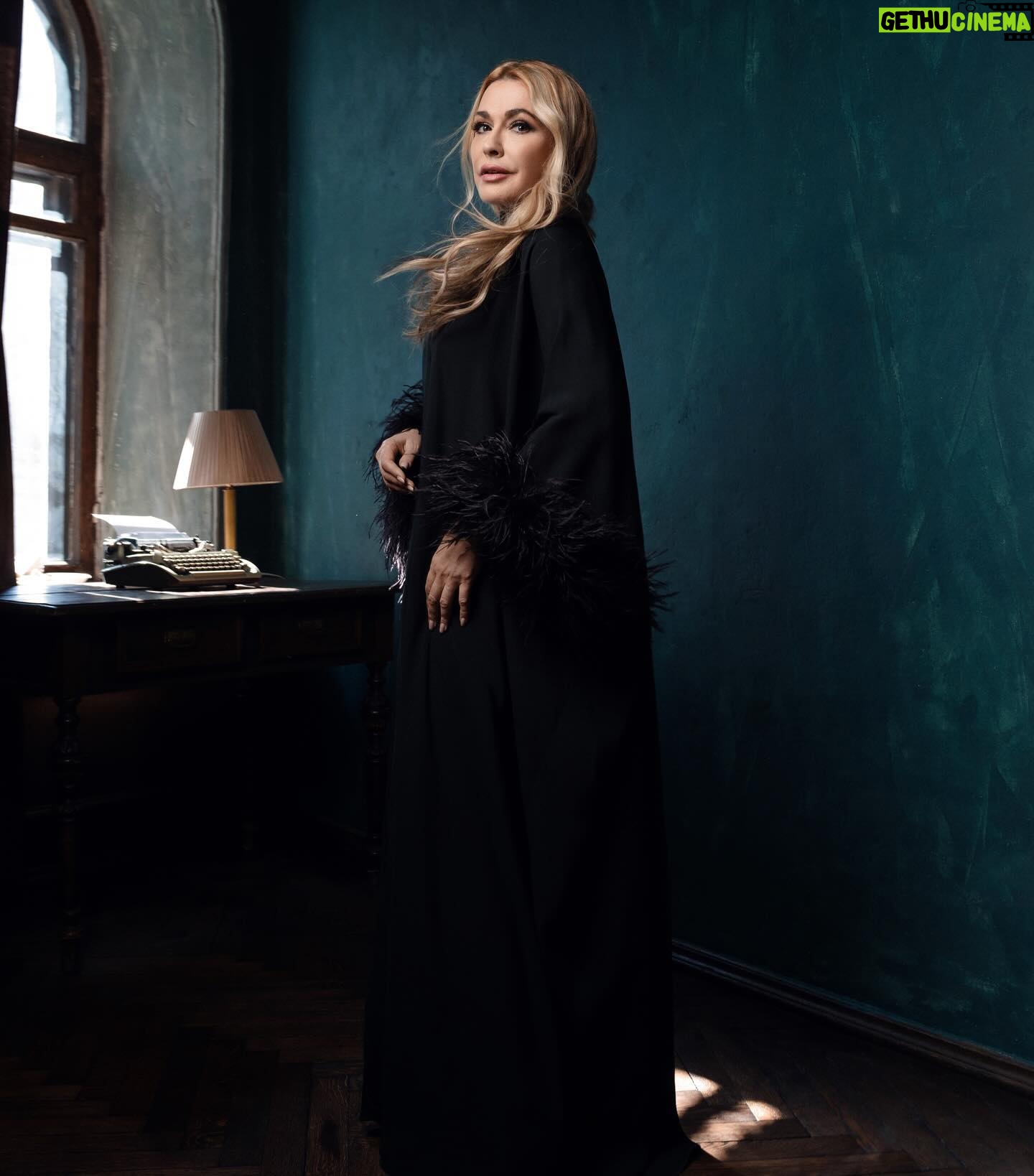 Nataliia Denysenko Instagram - «Наші Кайдаші» та @symbol.ua очима неймовірного : @zubarev.photographer продюсер вистави : @actoroleiinyk
