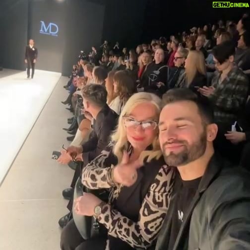 Nataliya Gulkina Instagram - Сегодня была приглашена в гостинный двор на неделю высокой моды, на показ «Великая»потрясающего 🔥талантливого 🔥и невероятно скромного 🙏🏻🩷 модельера Джемала Махмудова @mddjemal -это просто восторг🔥🔥🔥🔥 браво маэстро!!!!! 👏🏽👏🏽👏🏽👏🏽💐💐💐💐💐💐💐💐💐💐💐💐💐💐💐💐💐💐Как же хотелось что бы праздник не заканчивался!!!!🎉🎉🎉🎉🎉🎉🎉🎉🎉🎉🎉