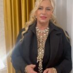 Nataliya Gulkina Instagram - Хочу поздравить с Днём защитника Отечества дорогих мужчин и всех причастных к этому очень значимому для нас для всех празднику!!! 🙏🏻🙏🏻🙏🏻🩷🩷🩷🩷 Всех мужчин и всех матерей 🙏🏻🩷