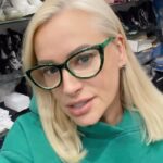 Nataliya Gulkina Instagram - Друзья ‼️📣📣📣 НОВОСИБИРСК ‼️ Приношу свои извинения за то что завтра мы с вами не увидимся на концерте «ДИСКО ФЕЕРИЯ»‼️ по причине нерадивых организаторов этого концерта‼️‼️которые по каким то своим соображениям проплатили нескольким артистам и гонорар,и авиации билеты туда и обратно,а вот некоторым артистам, и в частности мне, решили не оплачивать,да и видно долететь я должна была тоже сама как то….🤷🏼‍♀️✈️ Моё имя заявлено в этой концертной программе и мне жаль что организаторы так и не дали возможности нам с вами увидеться, и что завтра те люди которые купили билеты не смогут увидеть ещё нескольких артистов указанных в этих афишах!!! Сожалею 🙏🏻❤️ #гулькина#новосибирск #дискофеерия