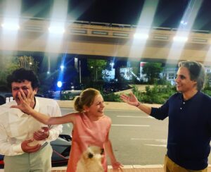 Natalya Eprikyan Instagram - Жанр неоправданного оптимизма. Апогей. @nuno_gomes21 @arsengrigoryan #звездыналюбителя #махарошие #худобедношикарно #болеенеменеероскошно