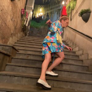 Natalya Eprikyan Instagram - @gucci от Гуди!!!! Спасибо @arsengrigoryan за фотосессию😂😂😂😂 @gudokgudok ❤️❤️❤️❤️❤️ #streetfashion #yerevan
