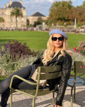 Natalya Mogilenets Instagram - Ще трішечки атмосферних спогадів з Парижа 🤗😍