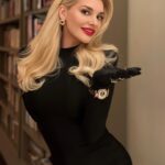 Natalya Mogilenets Instagram - По при всі негаразди ми зустрічаємо 2024 рік з любовʼю і вдячністю❤️