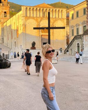 Natalya Mogilenets Instagram - Хочу залишити тут свої світлини, сьогодні дуже важливий день для мене і моєї любові…❤️