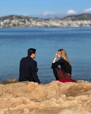 Natasa Exintaveloni Instagram - On set w. @geozisi
📷 @themos_etziridis
