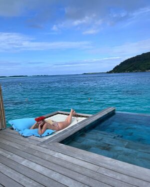 Natasha Henstridge Instagram - I’m so grateful to @leboraborabypearlresorts and Natalie @dpa_lounges for the most incredible welcome to this stunning and magical resort located on Bora Bora.. the warmth of the staff here is on another level and it’s truly heaven on earth. The spa is one of the most beautiful I’ve ever encountered #tavaispa The pics can’t possibly do justice. It’s hard to capture the feeling you have here, you just have to come🙏🤍🌴💫
