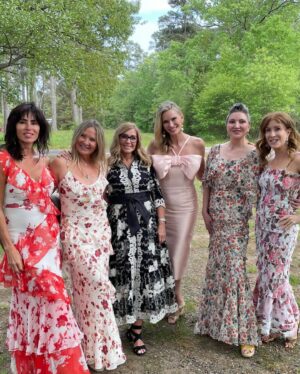 Natasha Henstridge Instagram - My son got married last week and what a special milestone it was! I could only post this picture of me with three chins because it encapsulates the incredible moment of pride and joy so well haha:) They got married on their own property. It was the most special, touching, healing, fun wedding. We all came together and laughed and cried and danced… Thanks to the Crywer family for having an awesome daughter and throwing a great party, thanks to all of the friends and family that flew in to celebrate such a beautiful occasion and lighting up the dance-floor 💃🕺🏼We’re so blessed.🥂🤍👰‍♀️🤵‍♂️ Big shout out to @cpixaperture for great photos and @phelony18 for officiating a beautiful service.Enrique for taking so many great pics as well! OMG the band!!!!